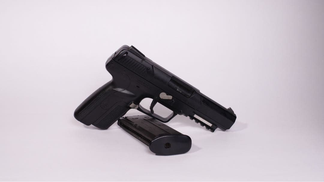 東京マルイ　FN57 ガスガン　サバゲー　サバイバルゲーム　ハンドガン