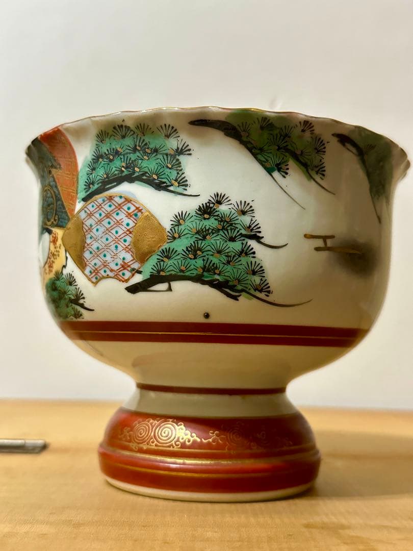 明治骨董鉢 古い重高台の菓子鉢 九谷銘　綺麗な　金彩錦　鶴と松絵　美術 送料無料