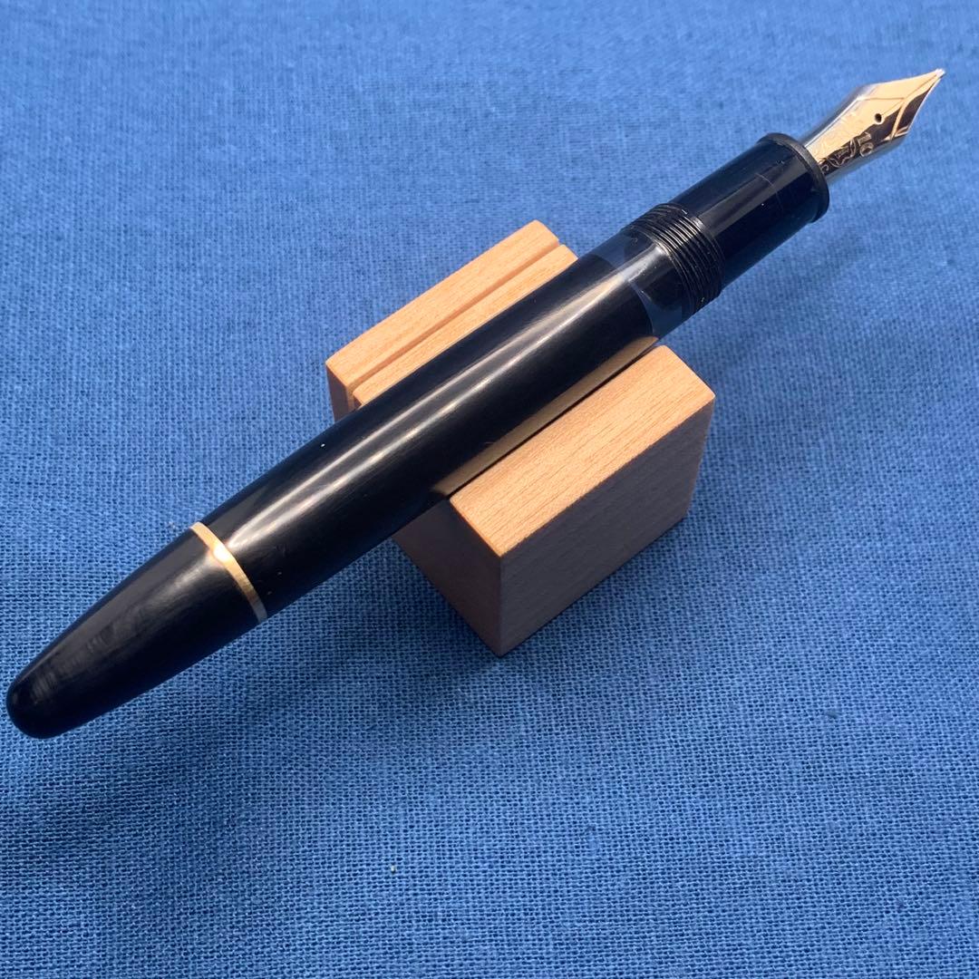 モンブラン　ルグラン　146 14C M 全金　マイスターシュテュック　万年筆