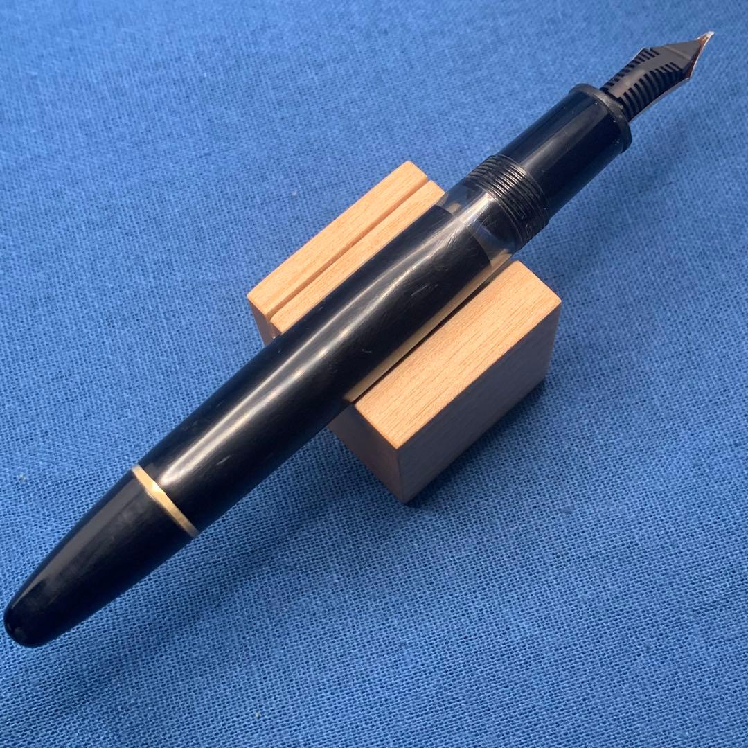 モンブラン　ルグラン　146 14C M 全金　マイスターシュテュック　万年筆