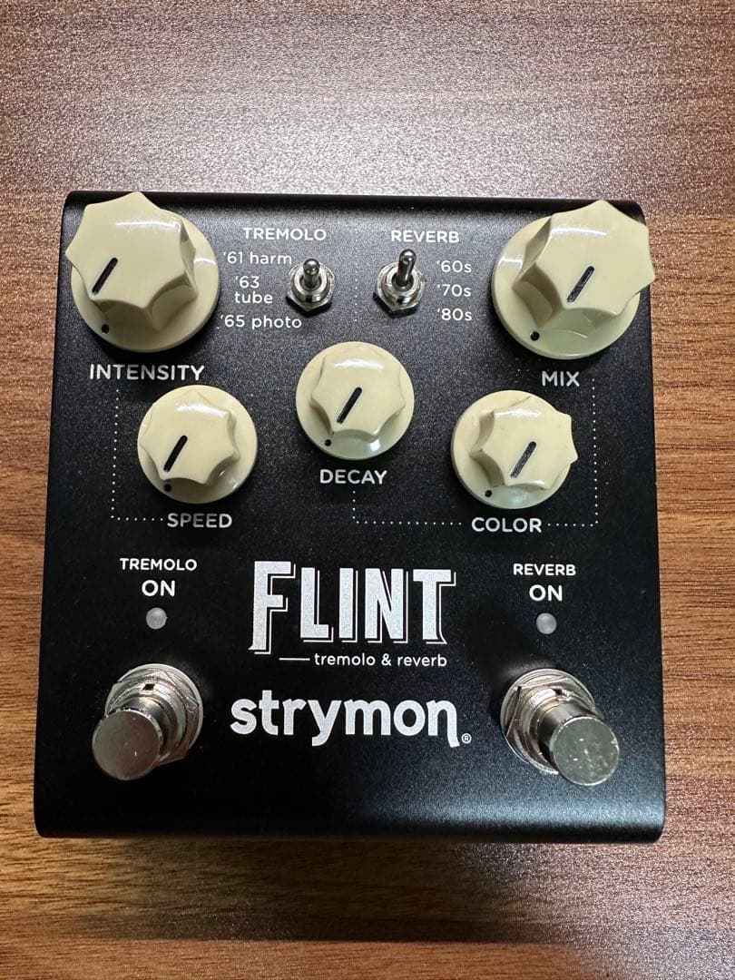 Strymon FLINT V2 トレモロ・リバーブ