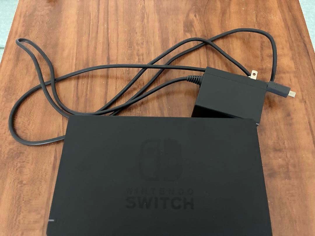 Nintendo Switch ニンテンドースイッチ 本体、ドック、ケーブル類