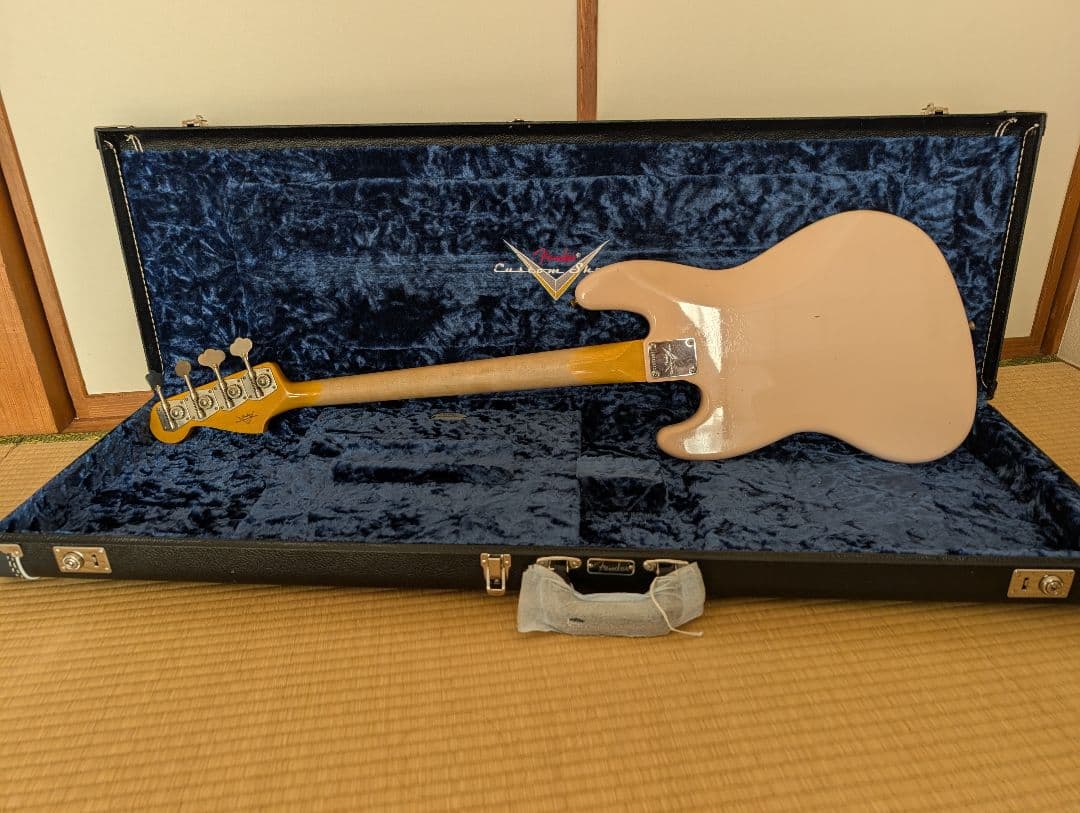 ベース FENDER USA Custom Shop 1964 JAZZ BASS