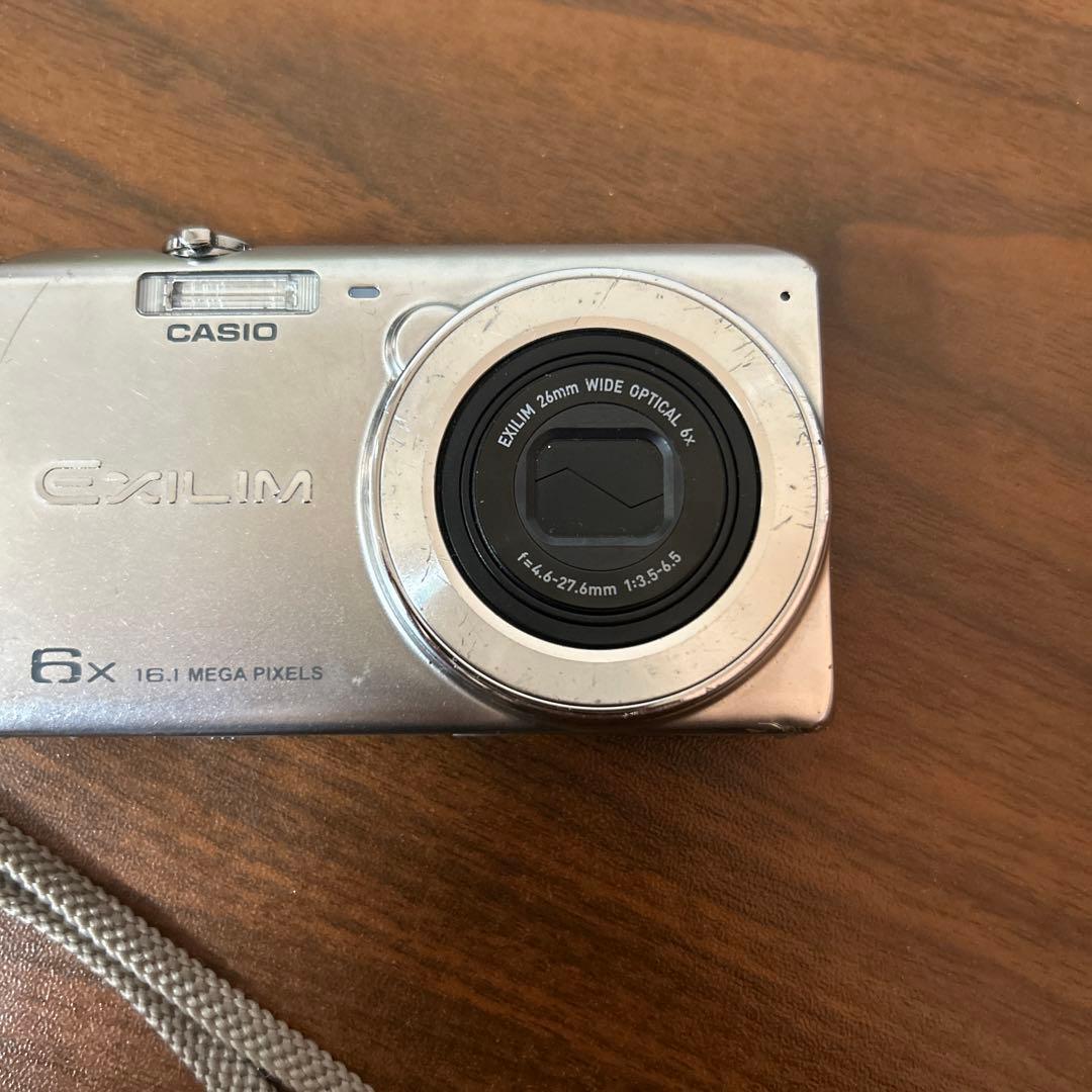 CASIO EXILIM 6メガピクセル コンパクトカメラ
