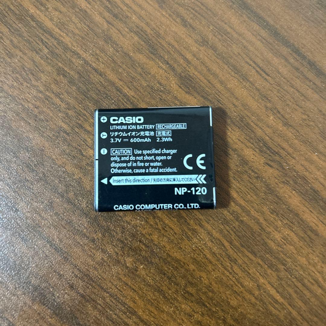 CASIO EXILIM 6メガピクセル コンパクトカメラ