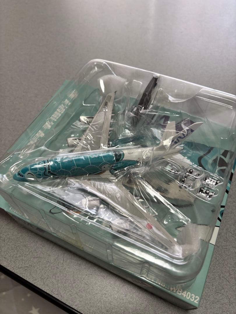 ゆ*ゃ様 aviation 1/400 ANA A380 フライング・ホヌ JA