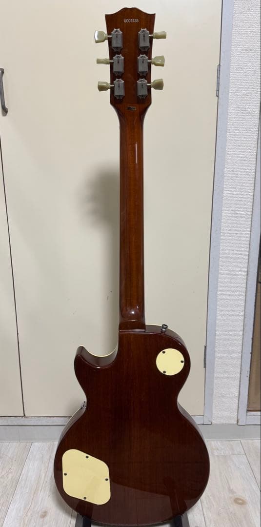 Bacchus レスポールタイプ