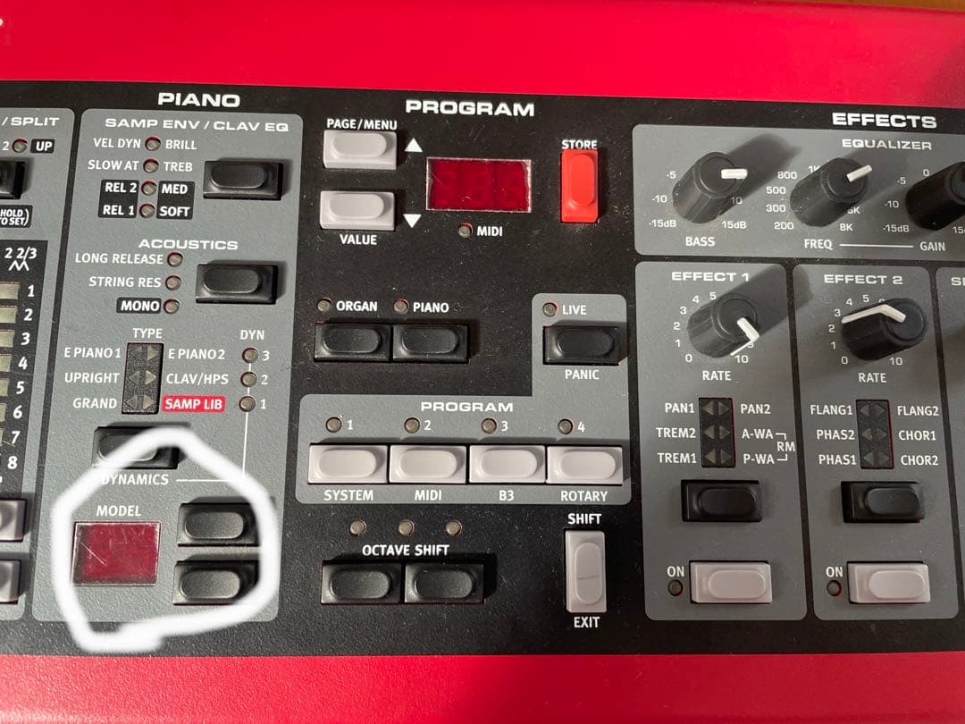 【美品】Nord Electro 4 HP 専用ケース付き