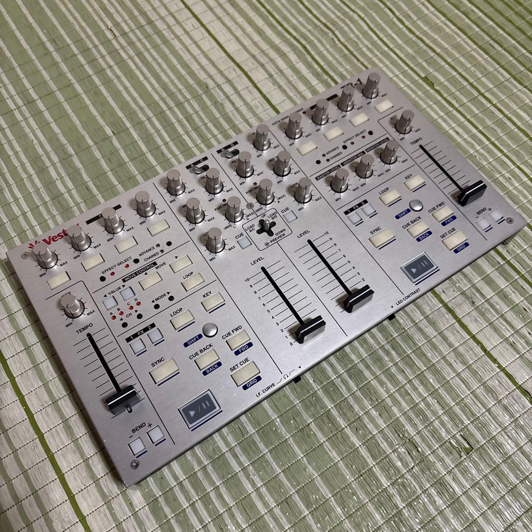 Vestax TR-1 DJ コントローラー　ベスタクス　音響機器 ミキサー