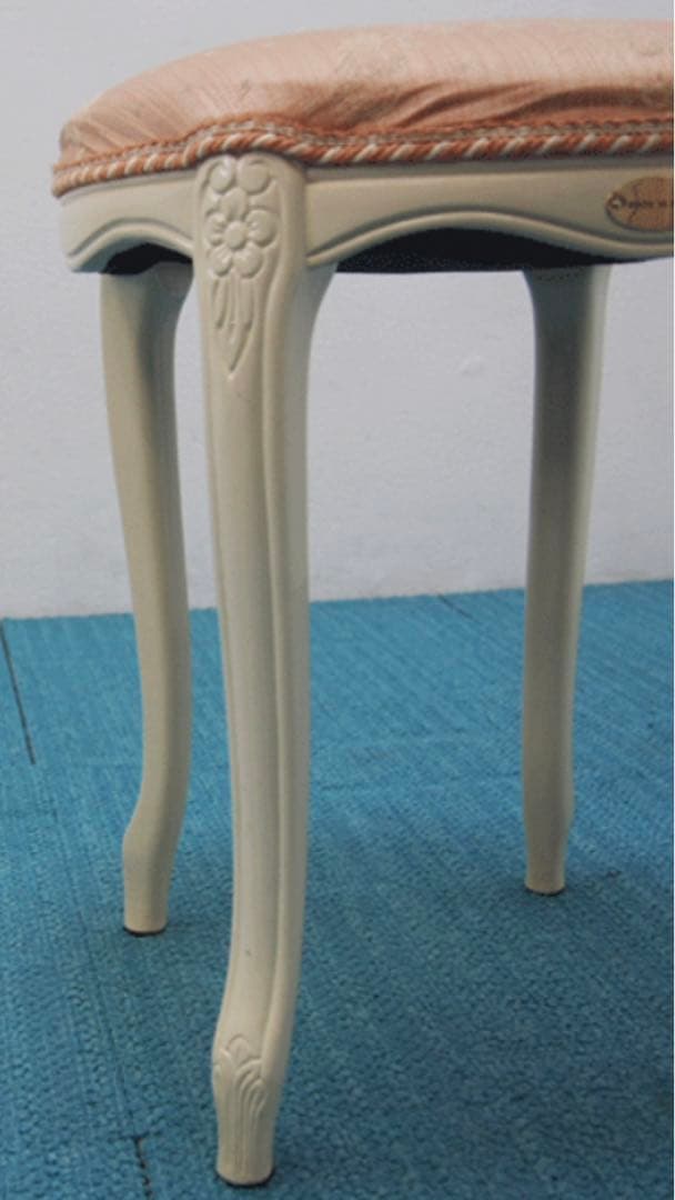 イタリア アンティーク♦️高級 猫脚 彫刻チェア♦️ホワイト ピンク♦️美品♦️送料込