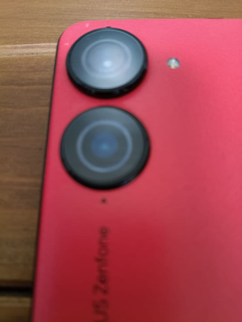 ASUS Zenfone10 RAM8GB ROM256GB レッド バンパー付