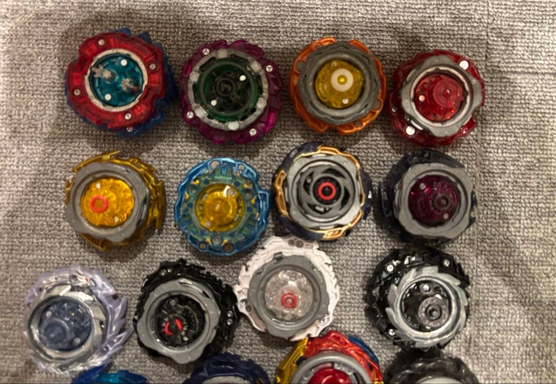 ベイブレードバースト　AU・DBシリーズ