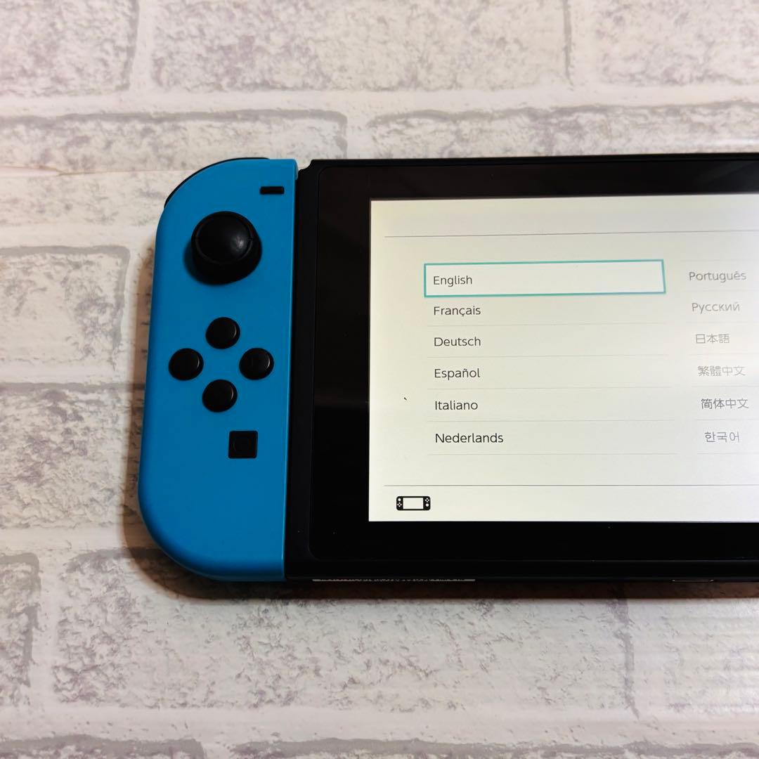 ともさん専用　Nintendo Switch ネオンレッド・ネオンブルー