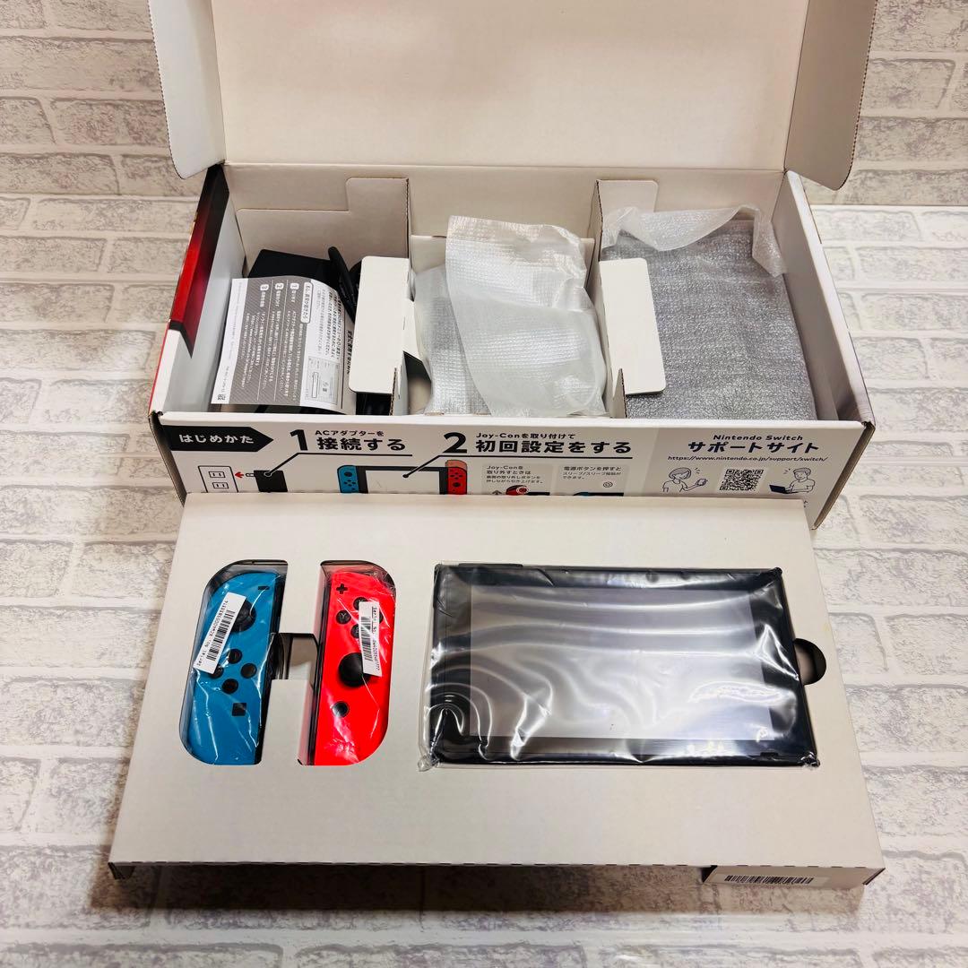 ともさん専用　Nintendo Switch ネオンレッド・ネオンブルー