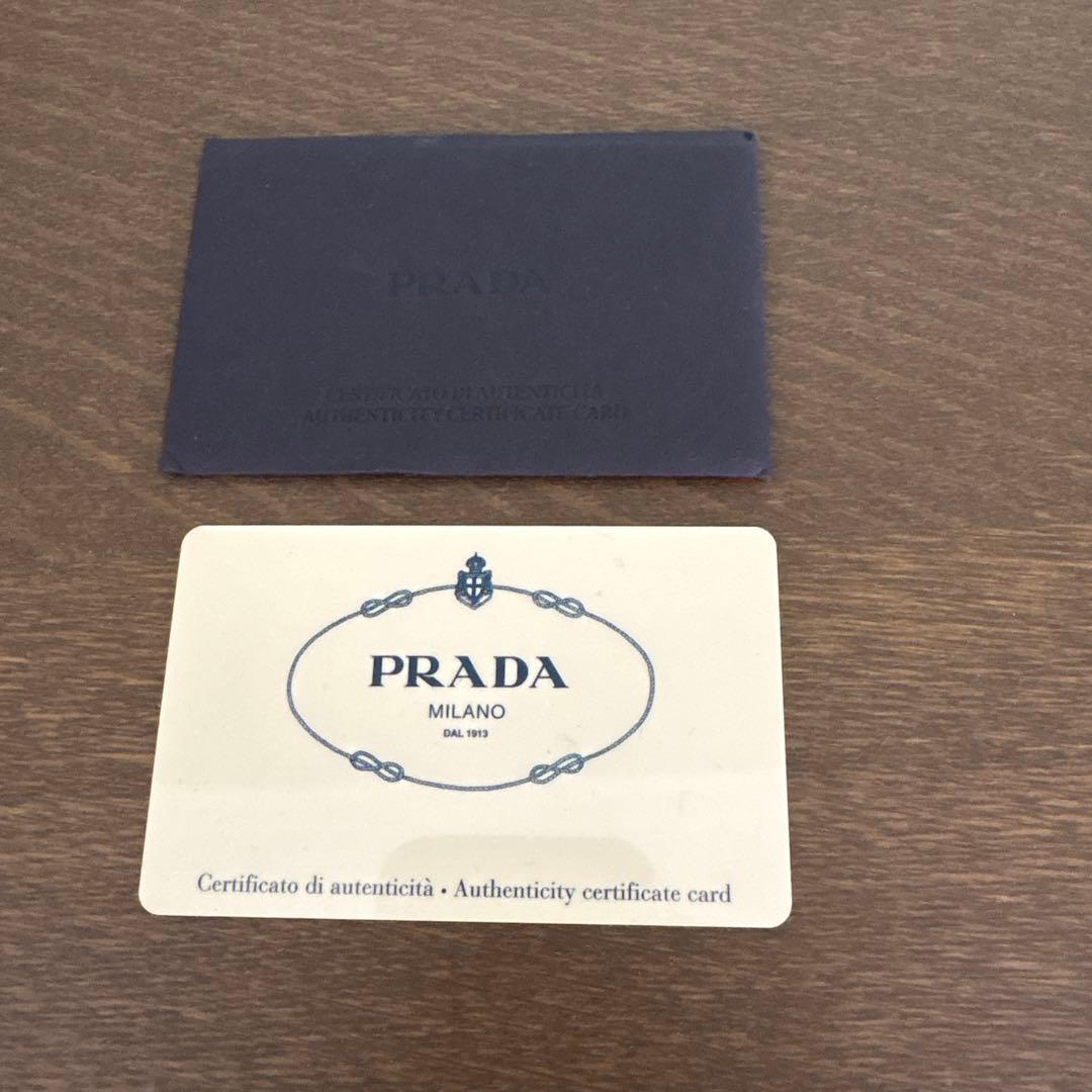 ヴィンテージ　PRADAミニショルダーバッグ