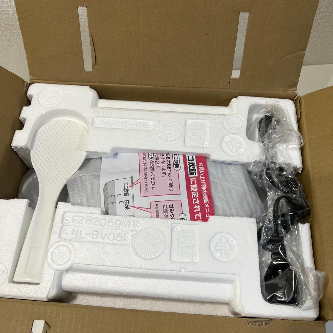 【新品】象印 極め炊き マイコン炊飯ジャー NL-BE05 3合炊き パン発酵