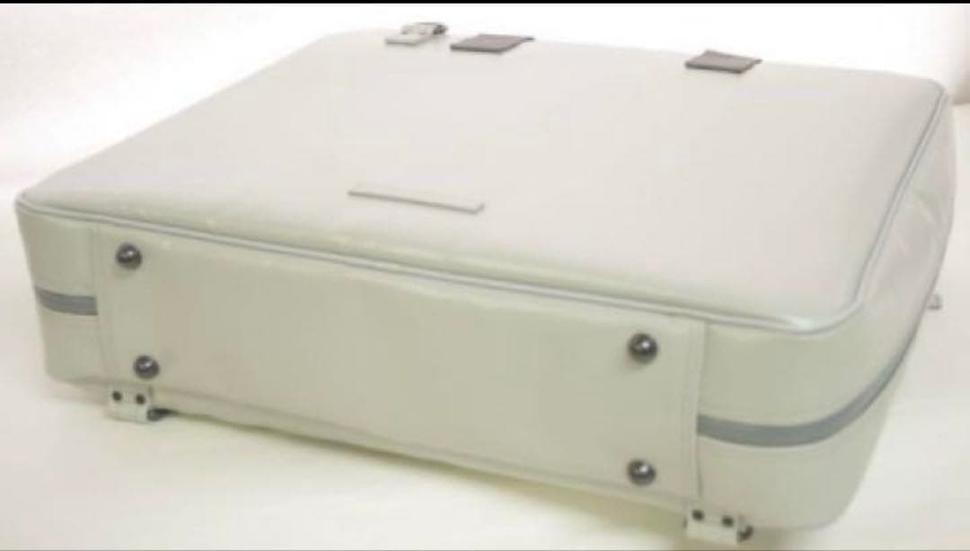 クラリネットダブルケース ナホック　クランポン