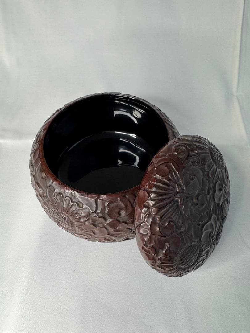 鎌倉彫　漆塗り碁笥2個セット　碁石付き