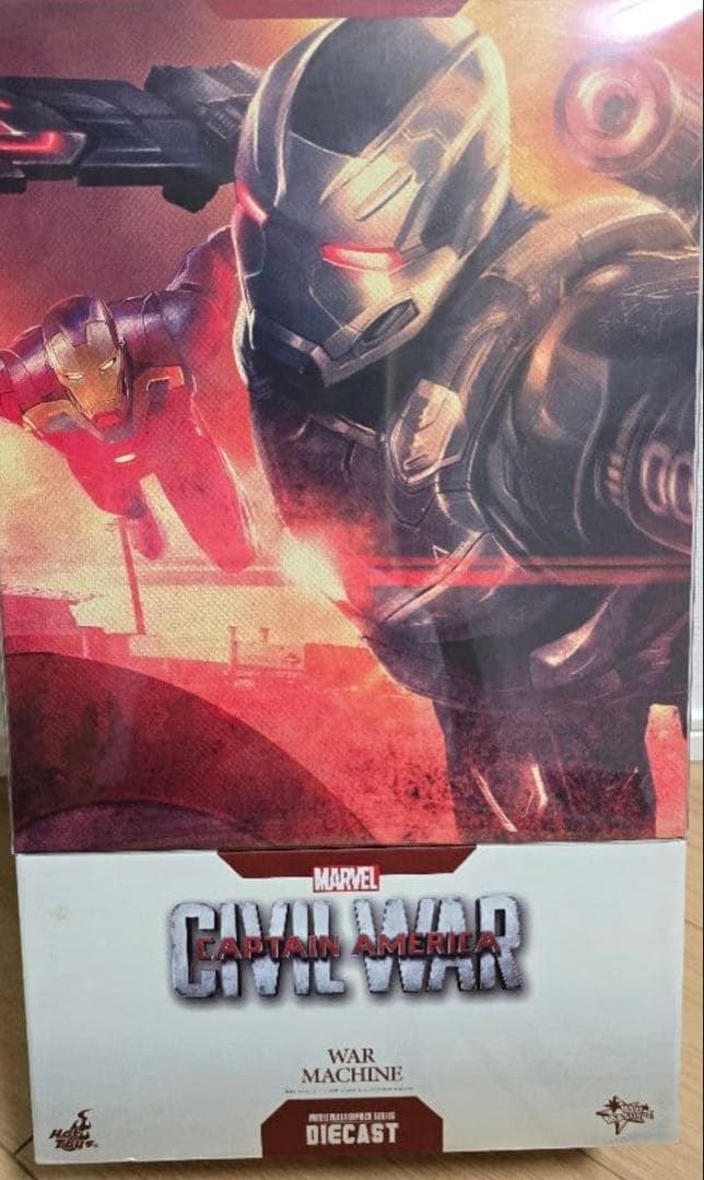 ホットトイズ　キャプテン・アメリカ　シビル・ウォー　ウォーマシン　マーク3
