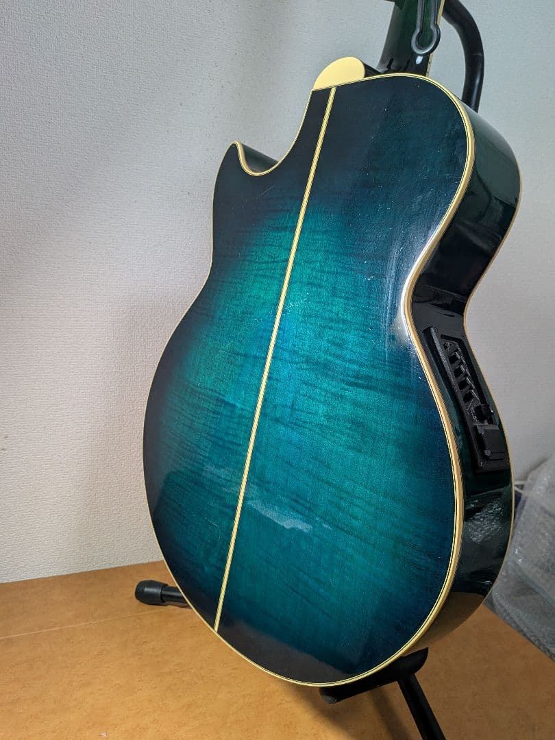 HISTORY　ヒストリー　エレアコ　ブルーサンバースト