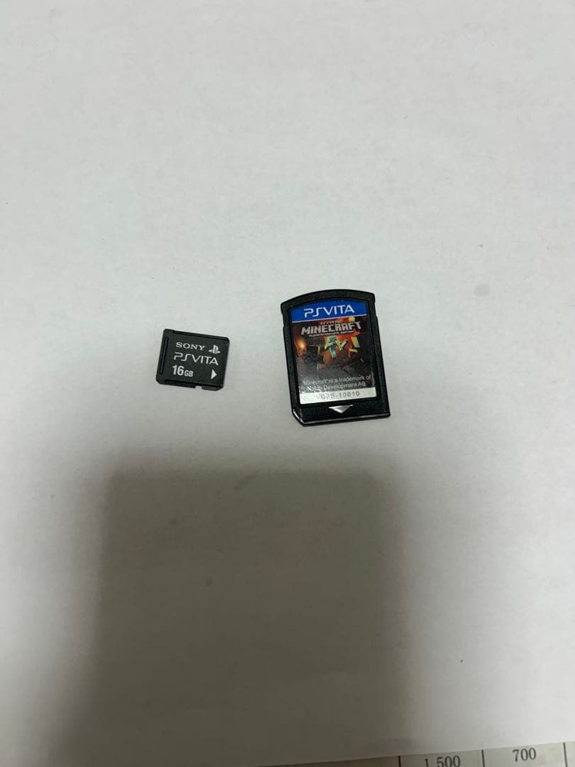 SONY　PS VITA ビータ　本体マイクラカセットsdカード16g付き
