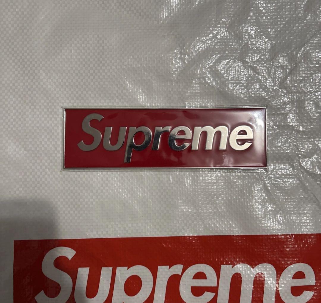 Box Logo Car Emblem 赤