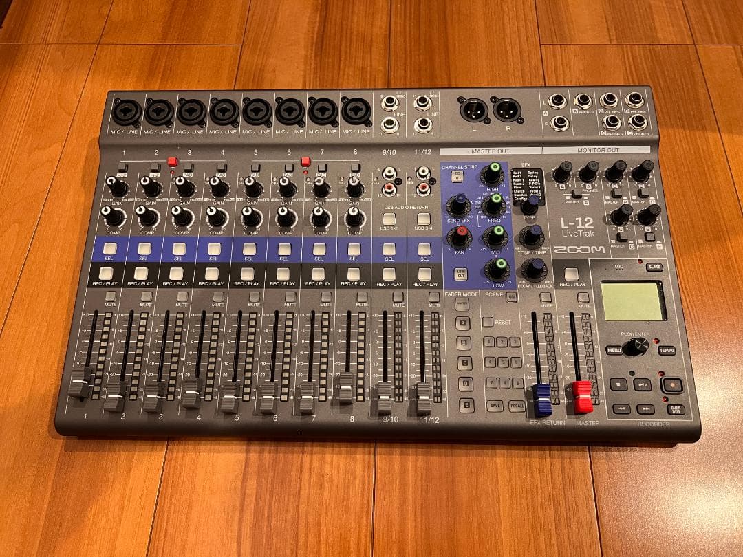 ZOOM LiveTrak L-12 USBケーブル・SDカード(4G)付き