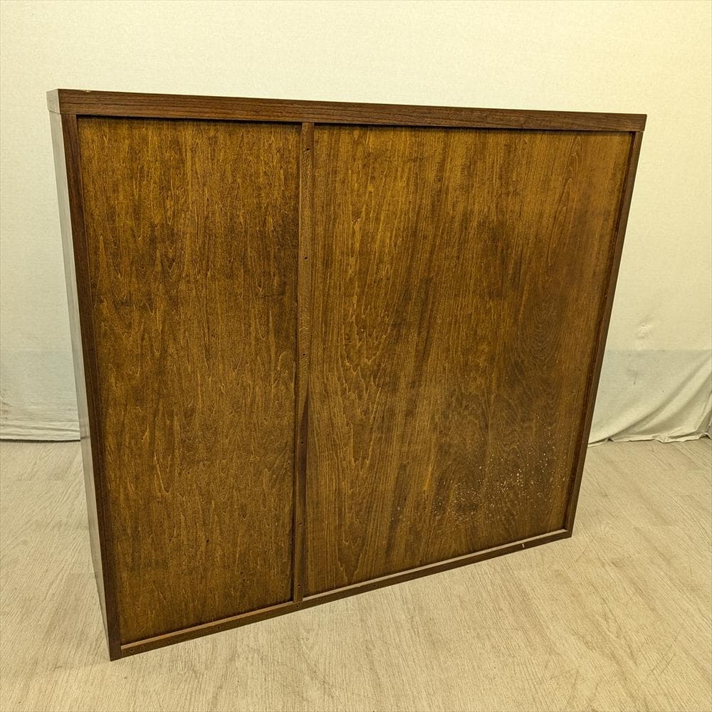 カリモク　コロニアル　天然木　サイドボード　リビングボード　キャビネット　飾り棚