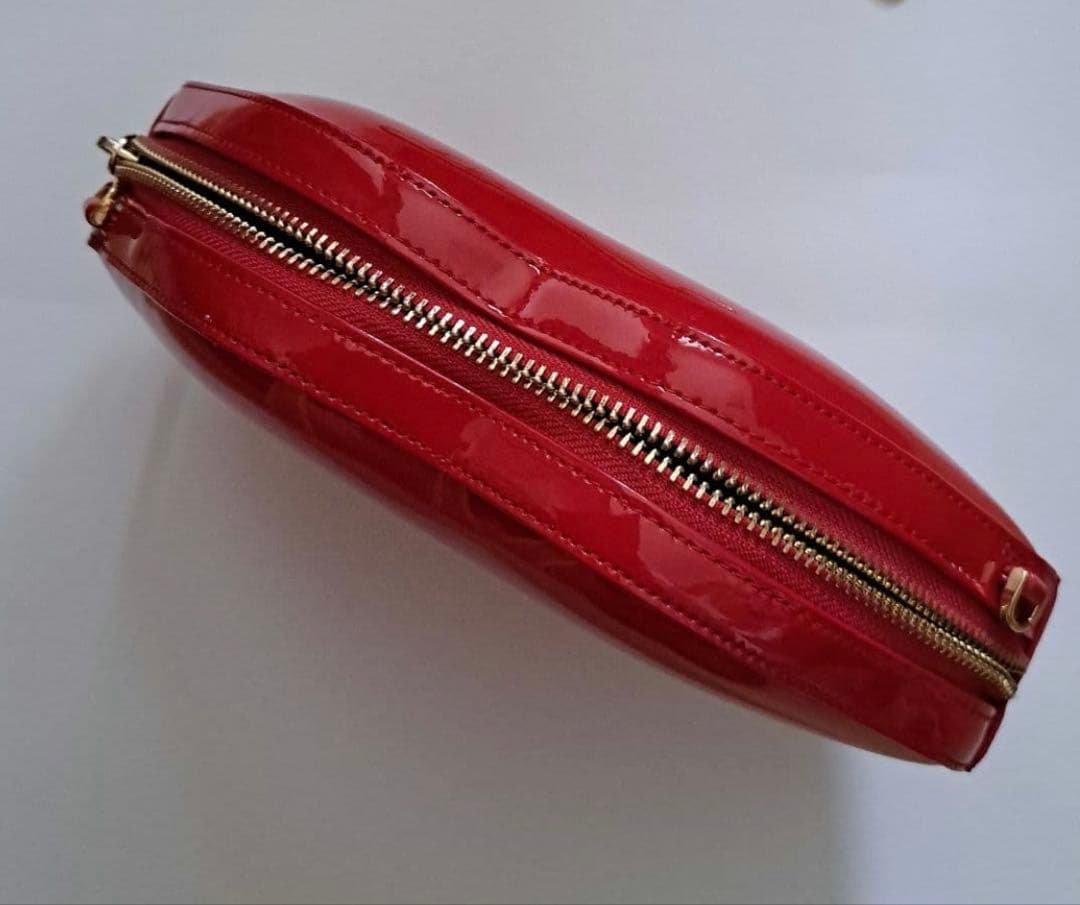 ☆新品☆kate spade 唇型ショルダーバッグ 赤