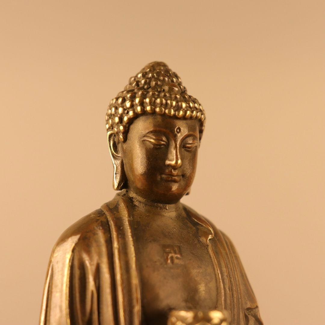 仏教美術 仏像駅蓮華釈迦如来仏様 銅製 銅器