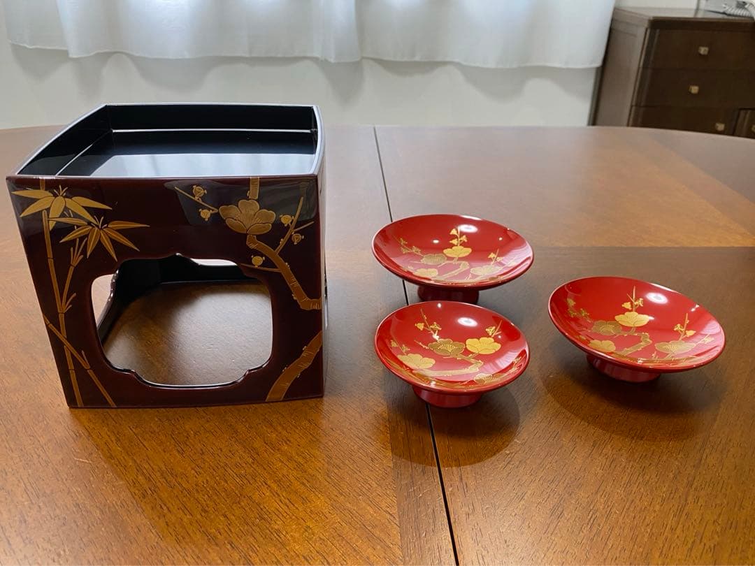 輪島塗屠蘇漆器セット ⭐︎梅竹模様