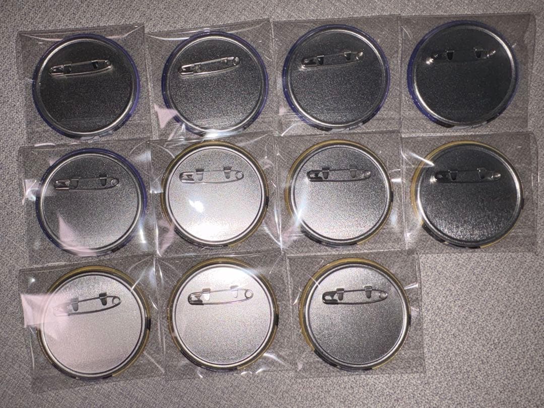 Dr.STONE ジャンフェス Theキャラ ブラックスーツ あさぎりゲン 缶バ