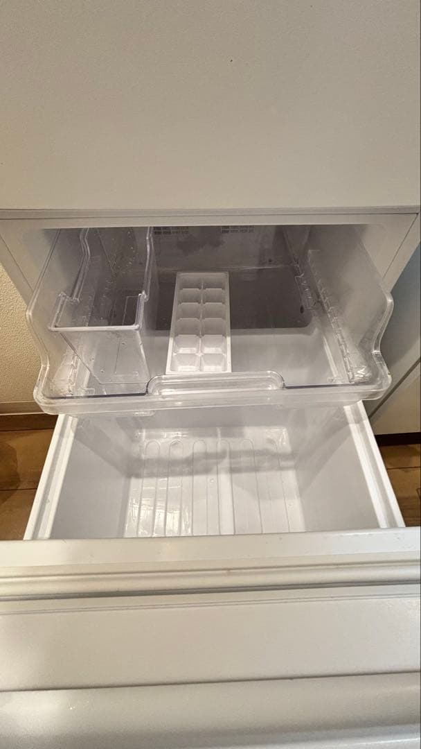 SHARP ノンフロン冷蔵庫 SJ-D18G-W 179L