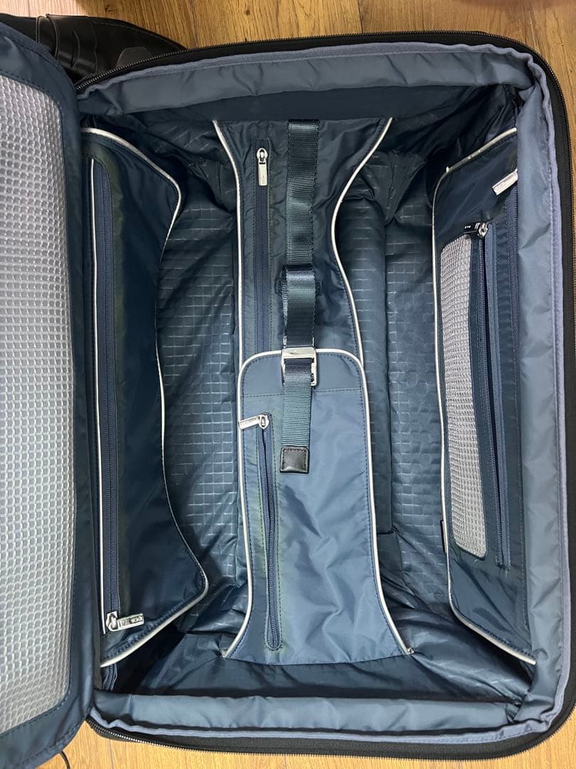 TUMI トゥミ　キャリーケース　ARRIVE アライブ