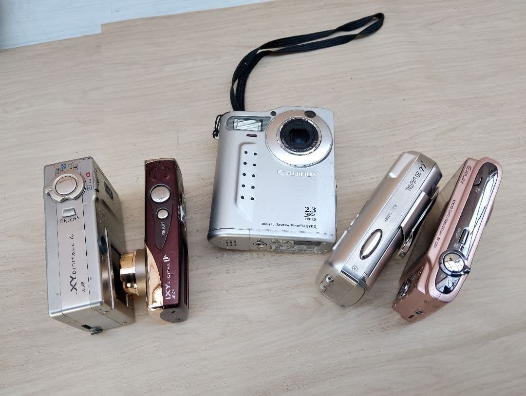 Canon IXY DIGITAL などまとめて5台ジャンク(よ13)