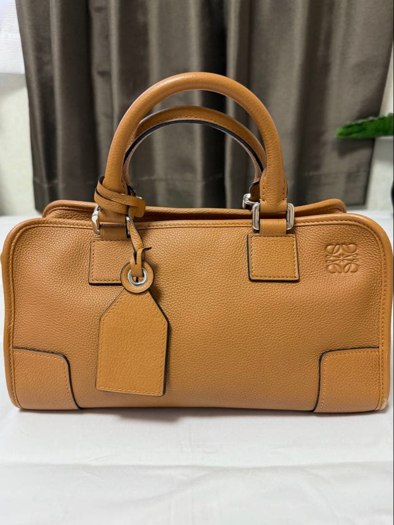 ロエベ アマソナ28 キャメル系