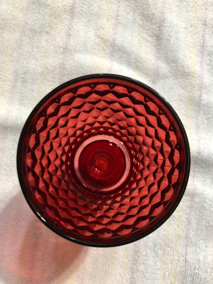 赤いガラスセール