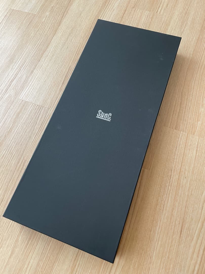 Wall Clock Flying Balloon カリモク BANKSY