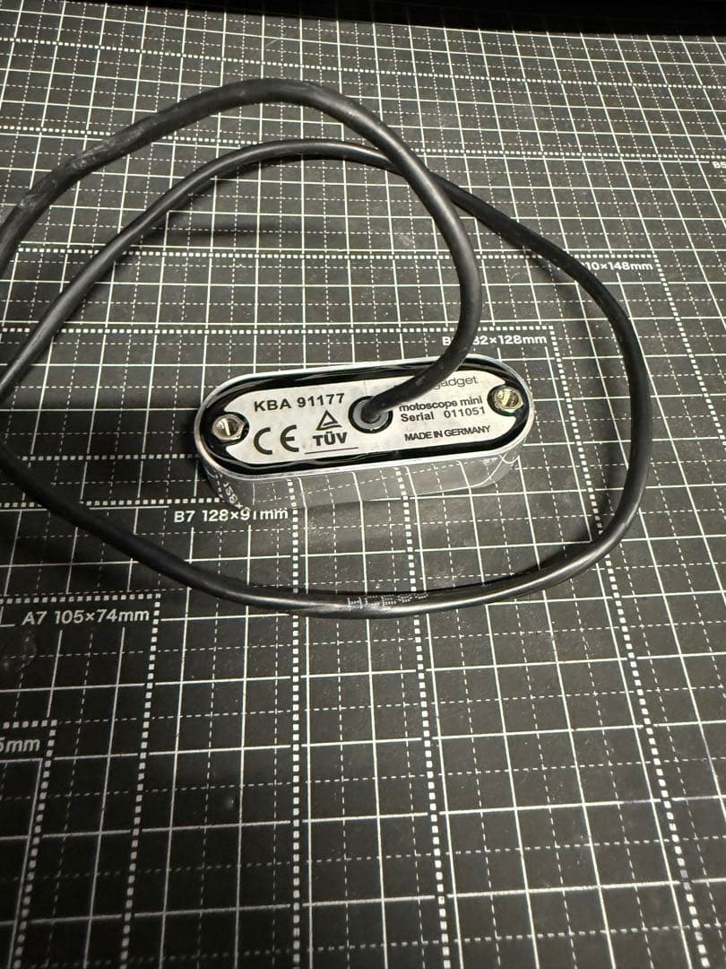 モトガジェット製　デジタルメーター　アルミ