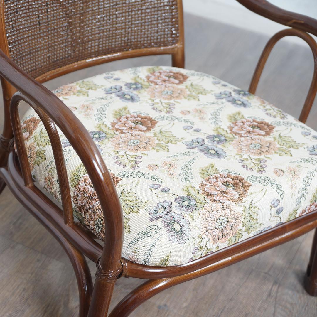 ヨッシー　新品　未使用　アジアンテイスト　籐座椅子