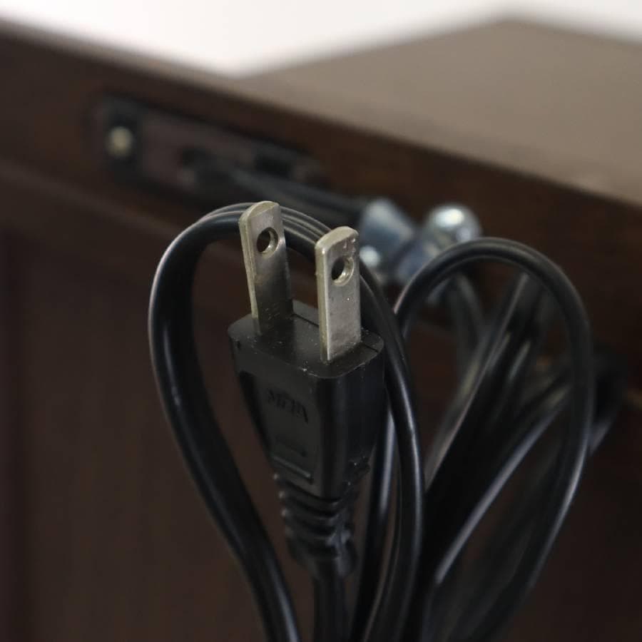 カリモク家具 ナイトテーブル AU8450MK オーク材 コンセント付き 4