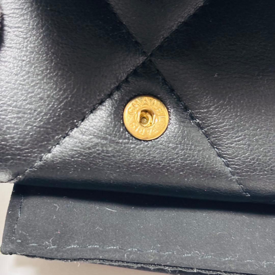 シャネル 19 ディズヌフ　三つ折り財布　Wホック　ラムスキン