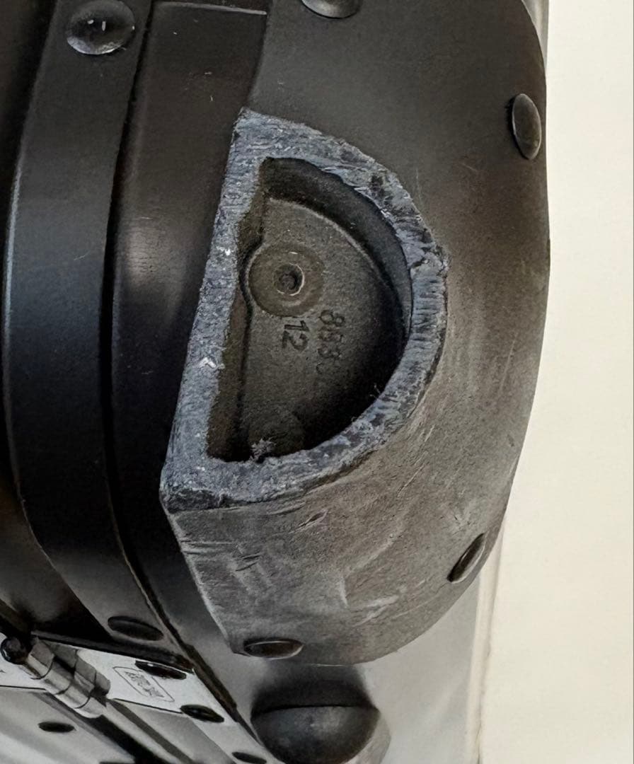 【貴重 廃盤品 良品】リモワ トパーズ ステルス 32L 2輪 機内持込可能