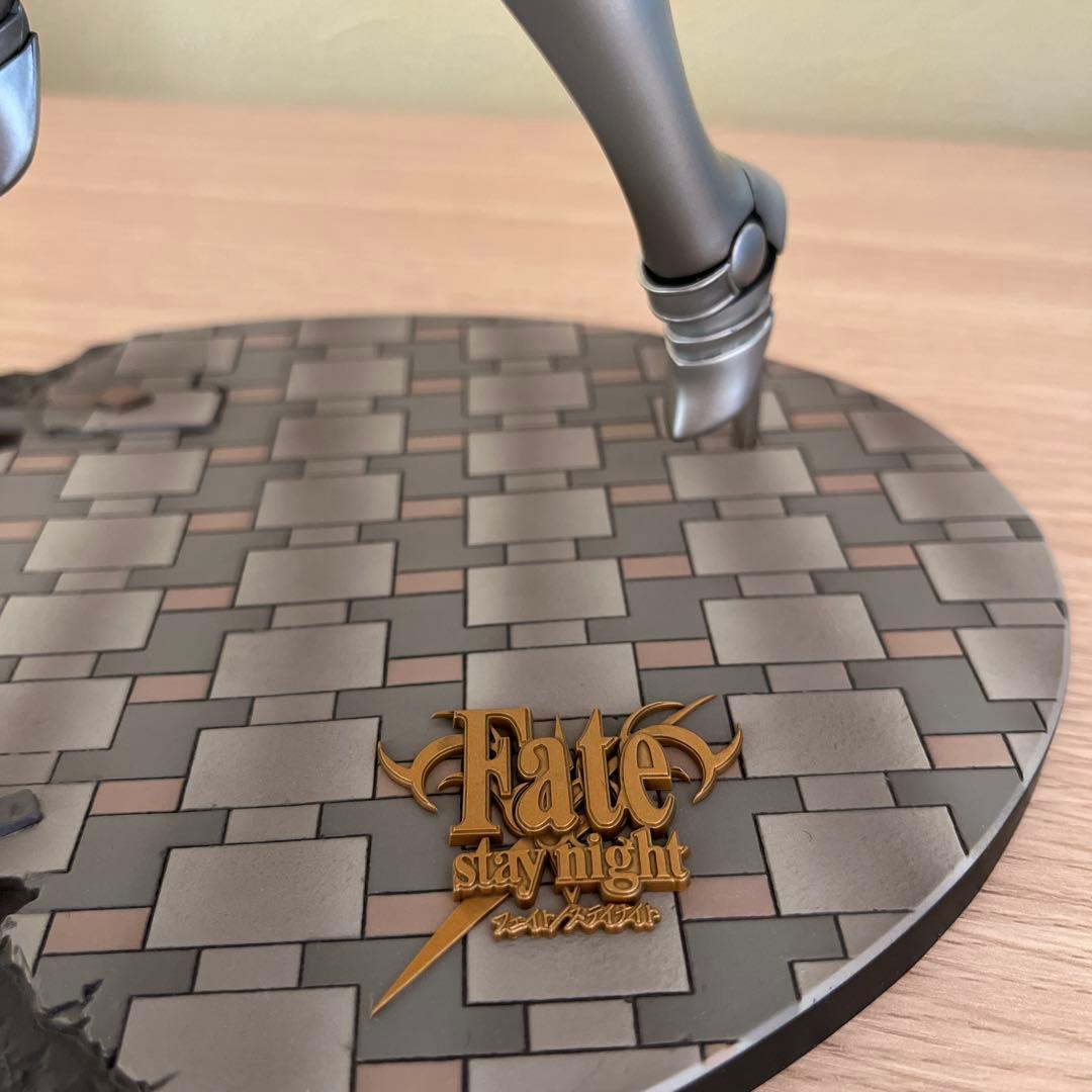 セイバー 〜約束された勝利の剣　Fate/stay night フィギュア