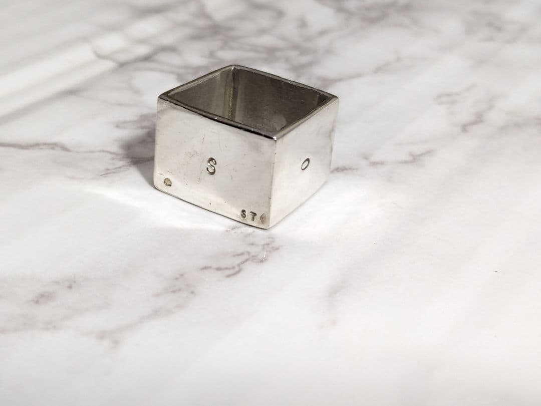 セルジュトラヴァル　東西南北　リング　シルバー　スクエア