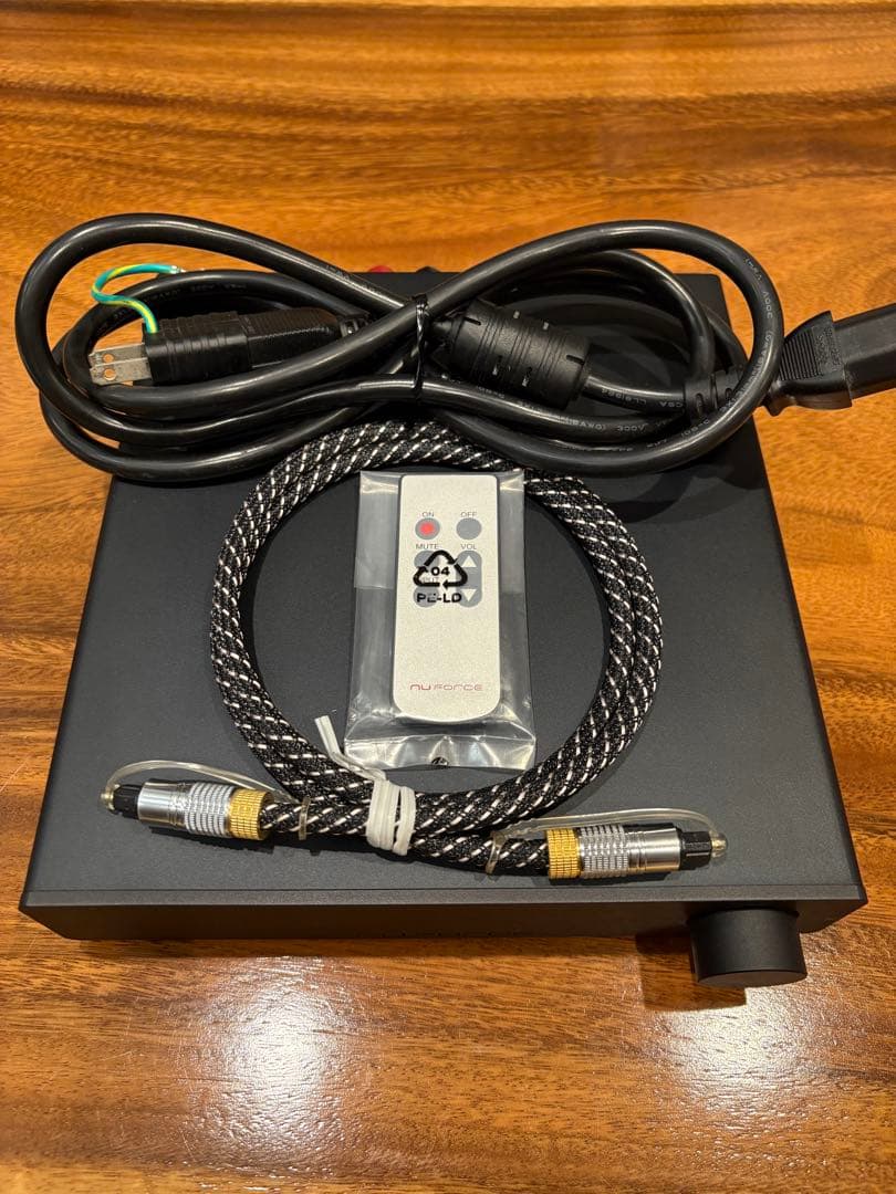 Nu Force DDA-100 ダイレクトデジタルプリメインアンプ