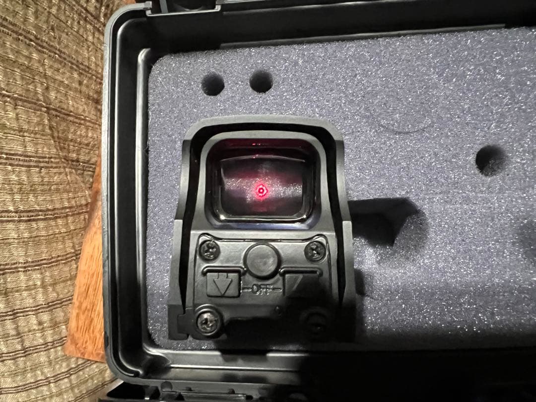 EOTech ホロサイト実物