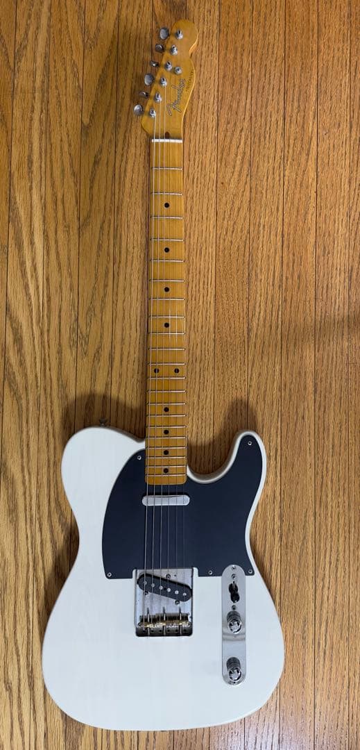 Fender Japan Telecaster ホワイト（オマケ付属中止）