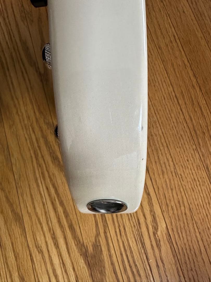 Fender Japan Telecaster ホワイト（オマケ付属中止）