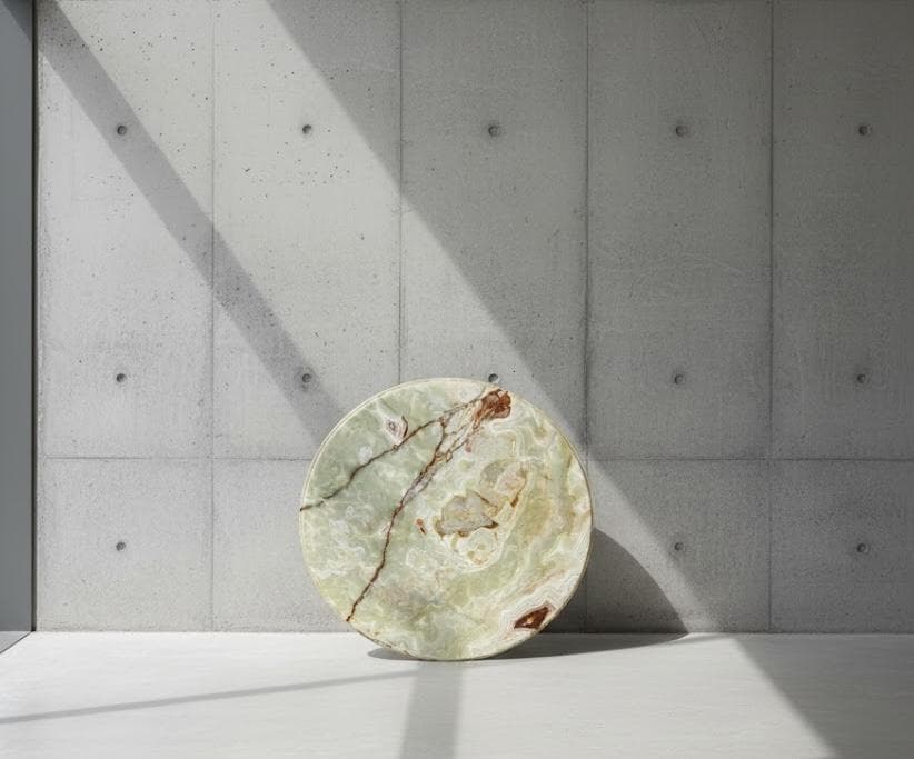 天然オニキス φ1000mm｜1枚物 天然石天板 脚付き ラウンドテーブル